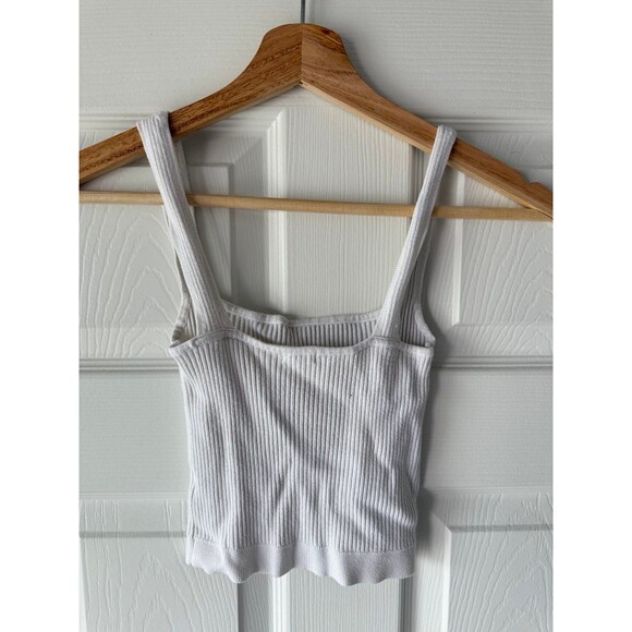 white tank - Picture 4 of 4